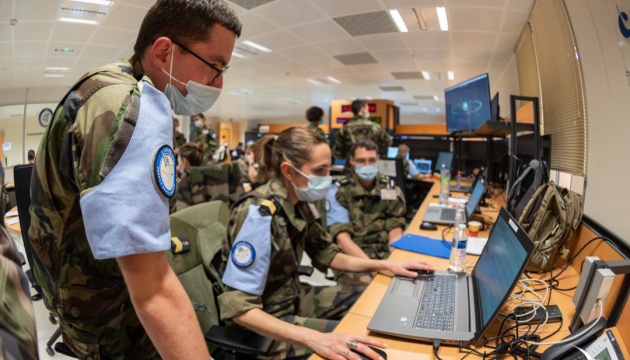 Франція проводить перші в Європі військові космічні навчання