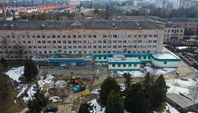 На Рівненщині модернізували обласну лікарню - фото