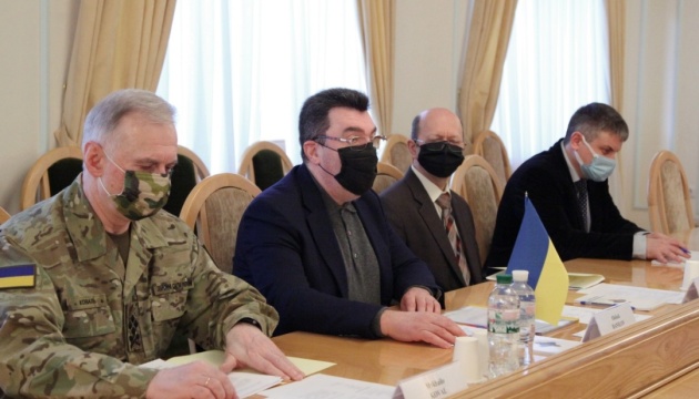 Данілов обговорив з представниками ОБСЄ ситуацію в Придністров’ї та Білорусі