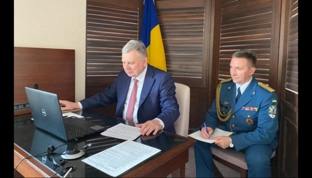 Defense ministers of Ukraine and Japan meet online