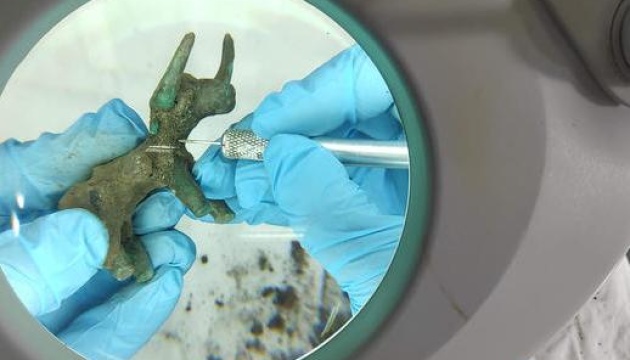 Грецькі археологи знайшли в Олімпії бронзовий ідол бика
