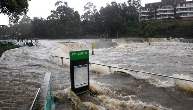 Через повінь на сході Австралії евакуювали 18 тисяч осіб