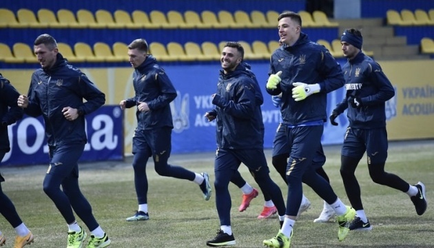 Збірна України здала негативні тести на коронавірус перед матчем проти Франції