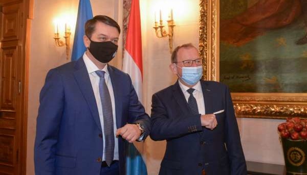 Rasumkow trifft sich mit Parlamentspräsident Luxemburgs Etgen