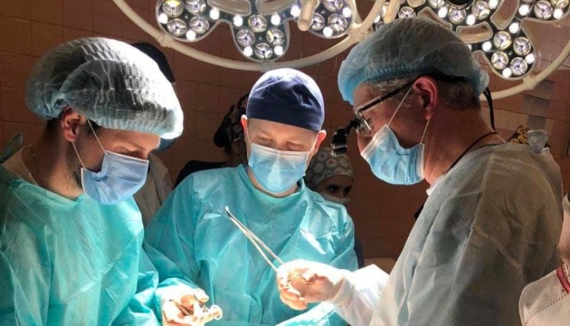 У київському центрі нефрології вперше трансплантували нирку