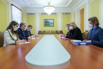 Жовква рассказал еврокомиссару Миятович о нарушении прав человека на оккупированных территориях