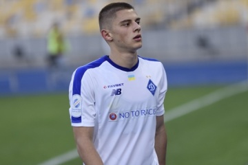 «Динамо» перемогло «Дніпро-1» у чемпіонаті України з футболу