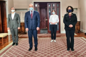 Абрамовський обговорив з британським послом підготовку до кліматичних переговорів у Глазго