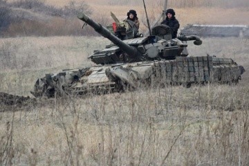 Verteidigungsministerium meldet acht Angriffe von Besatzern in der Ostukraine