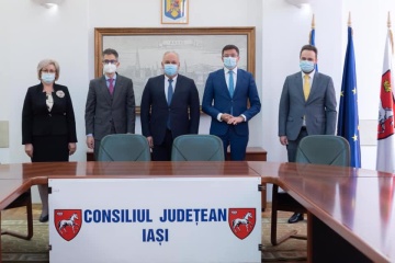 У Румунії український дипломат обговорив потреби українців повіту Ясси