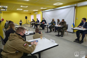 Parlamentarzyści z Polski i Litwy odwiedzili Mariupol