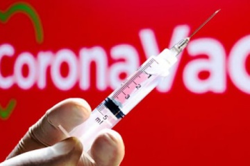 Almost 160,000 doses of CoronaVac vaccine delivered to Ukraine