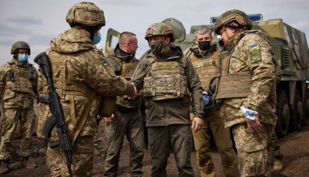 西側 ウクライナ なぜ「ロシア」は西側諸国の追加制裁にも強気でいられるのか？