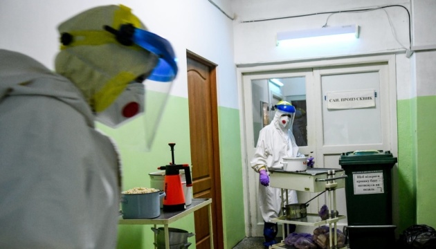 Coronavirus : 11 327 cas supplémentaires détectés en Ukraine