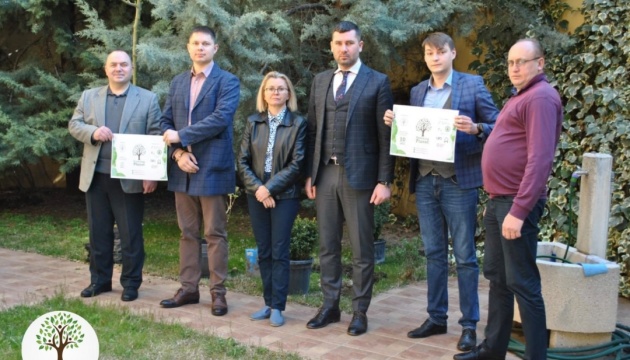 Українці в Північній Македонії висадили рослини в межах проєкту «Озеленення планети»