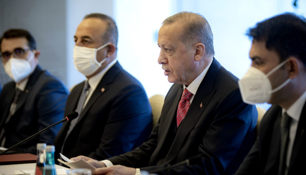 Erdoğan: Turkey ready to help resolve situation in eastern Ukraine 