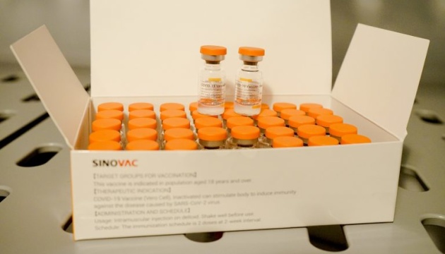 Ukraine receives 500,000 doses of CoronaVac vaccine