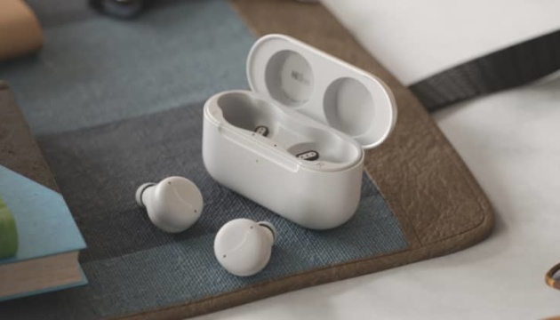 «Шумодав» і голосовий асистент: Amazon представила нові бездротові навушники