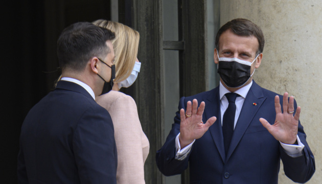 Macron señala una dinámica positiva en las relaciones entre Ucrania y Francia