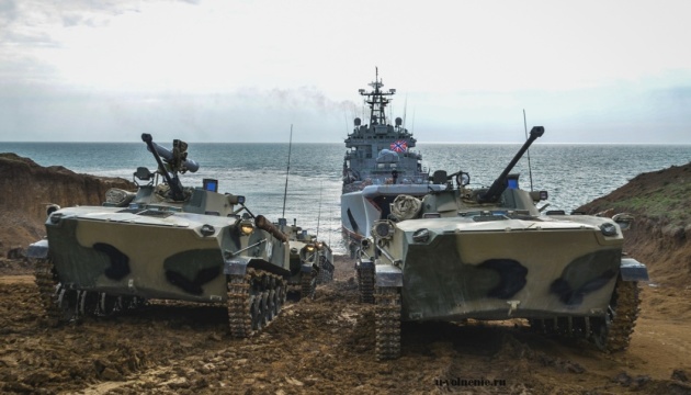 Starke Landungskräfte Russlands auf der besetzten Krim – Defense Express