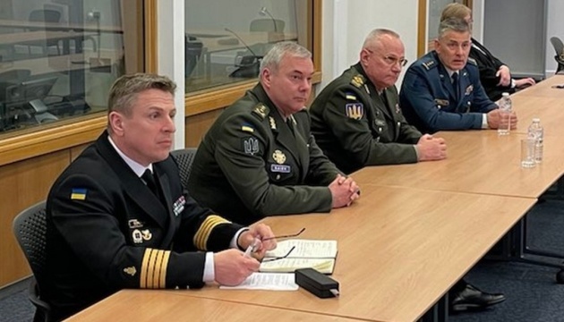 Ukraine, Britain to cooperate at level of armies' operations headquarters