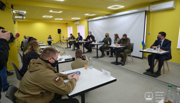 Parlamentarzyści z Polski i Litwy odwiedzili Mariupol