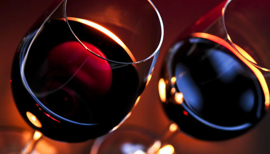 Уперше за 50 років у Британії дозволять  продавати вино у «пінтових» пляшках