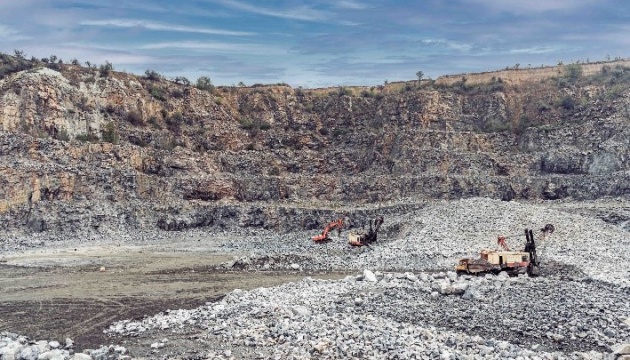 У Запоріжжі розслідують незаконний видобуток граніту на ₴1 мільярд