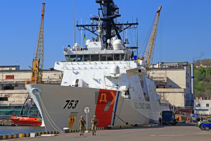 USCGC Hamilton im Hafen Odessa eingelaufen