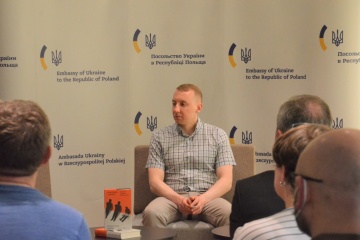 Асєєв розповів у Варшаві про свою книгу та життя на окупованій території