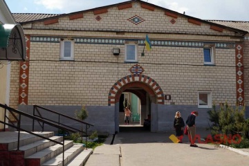 «Приковування» до ліжка і без прогулянок - на Вінниччині виявили порушення у будинку-інтернаті