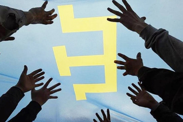 Довга дорога до Криму. Три історії про депортацію та повернення