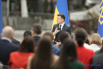 Шмигаль не зміг працювати зі Степановим – Президент