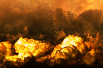 Ostukraine: Tankstelle in Schtschastja fängt Feuer und explodiert