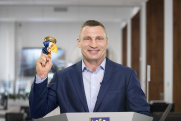 Кличко дав останній дзвоник для випускників столичних шкіл