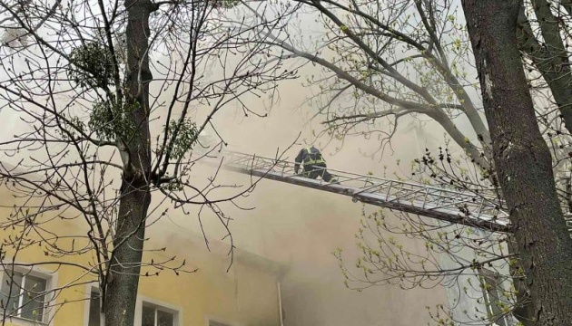 Під час масштабної пожежі у Вінниці загинула людина