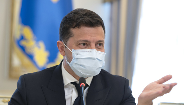 Zelensky invites Romanian president to take part in Crimean Platform summit