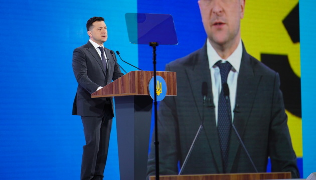 President: Ukraine doesn’t want war, yet must have powerful army for peace 