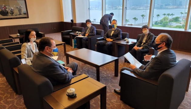 Посол України відзначив внесок голови Асоціації україністів Японії у розвиток зв'язків між країнами