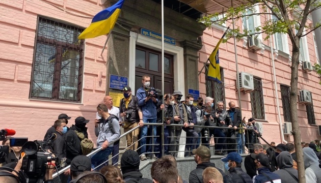 Kyiv court starts choosing measure of restraint for Medvedchuk