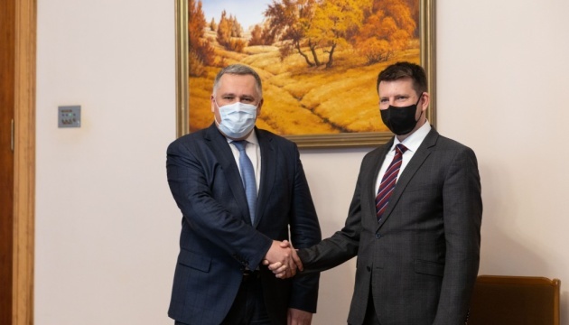 Zhovkva, secretary general of Estonian foreign ministry discuss security situation in eastern Ukraine  