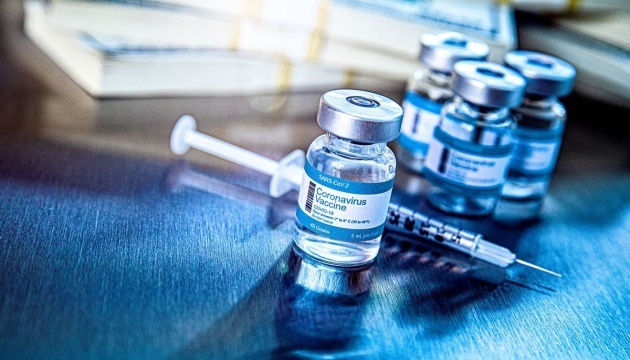 Lituania proporcionará a Ucrania 100.000 dosis de la vacuna contra la COVID-19