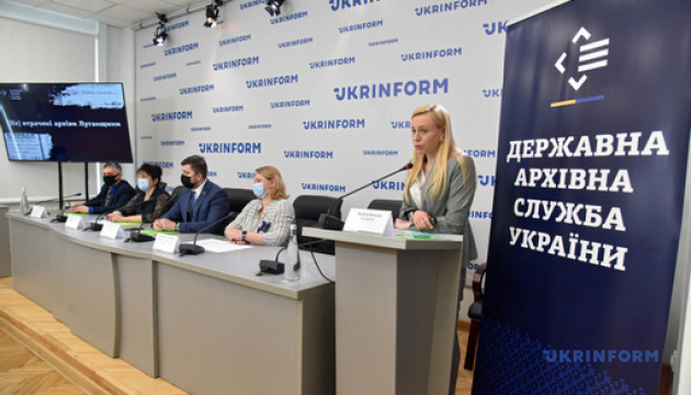 Держархівслужба відтворила архіви окупованої Луганщини Держархівслужба відтворила архіви окупованої Луганщини