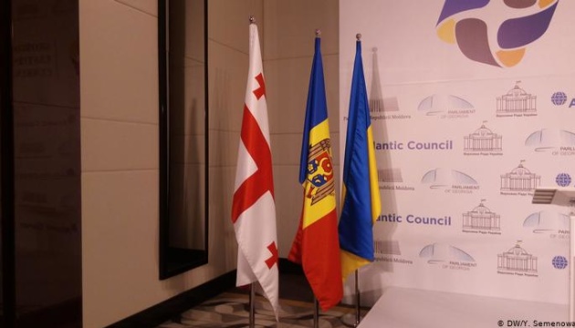 Außenminister Moldaus und Georgiens besuchen am Montag Kyjiw