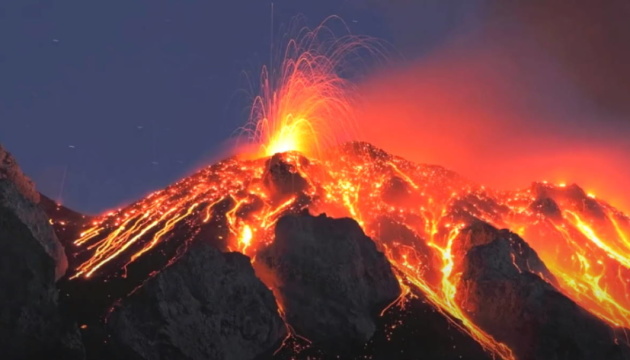 Вулкан у Конго може знову викинути лаву через нові землетруси