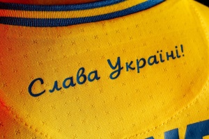 Facts behind Russian hysterics about Ukraine's football kit