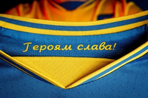 Футбол на рівні національних збірних – це завжди політика