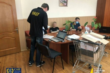В больницы Укрзализныци в пяти городах пришли с обысками