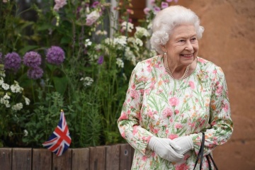 Королева Британії передала частину повноважень принцу Чарльзу