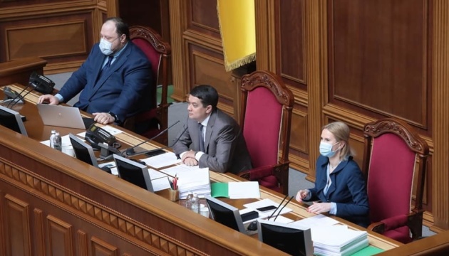 Стефанчук оголосив у Раді про виключення Шевченка з фракції «Слуга народу»